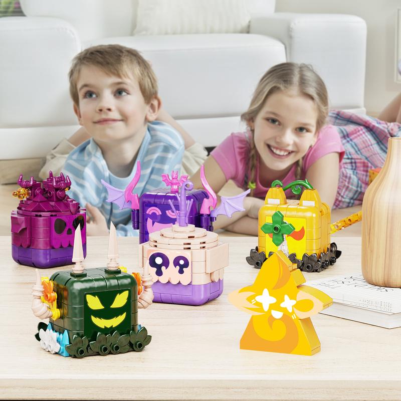 Cute 6-in-1 Fruit Monster Building Blocks Set, Great Christmas & Halloween Gift for Fans and Kids (494 pcs)