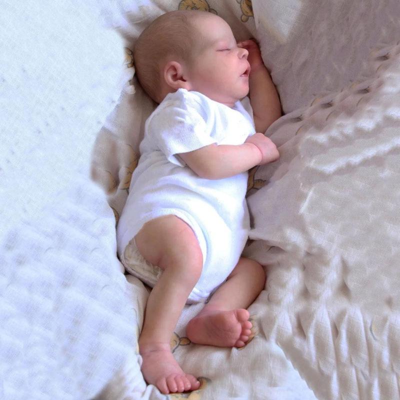 Realistic Reborn Asleep Doll, 1 Set 18 Inch Soft Silicone Newborn Bebe & Accessories, Alive Kid Cute Bedtime Toy, Birthday Gift For Child