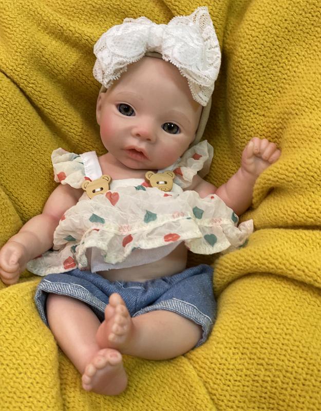 28CM Adorable Silicone Girl Bebe Reborn Dolls Handmade Painted Full Body Soft Silicone Reborn Doll Toys For Bebe's Birthday Christmas New Year Gifts Reborn Corpo De Silicone Inteiro