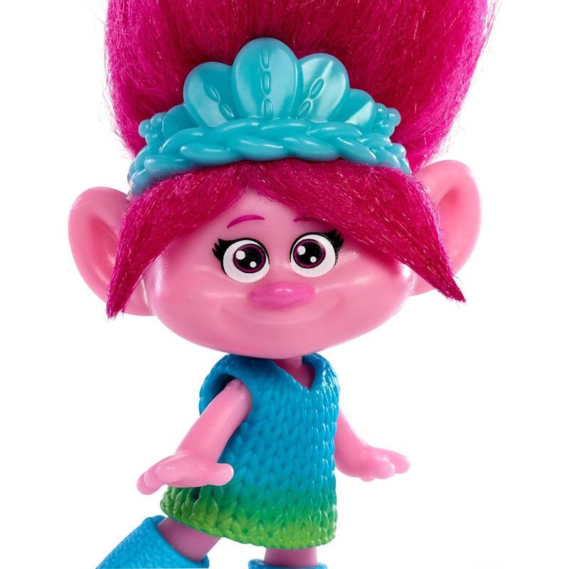 Mattel DreamWorks Trolls Band Together Toys, Best of Friends Pack with 5 Small Dolls & 2 Character Figures, Includes Queen Poppy Doll ( Exclusive)