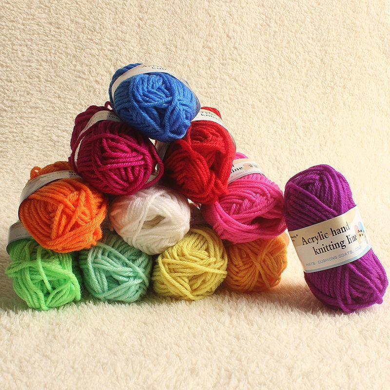 Random Color Crochet Yarn Starter Kit, 12pcs Soft Durable Crochet Yarn, Handmade Knitting Supplies for Indoor & Outdoor