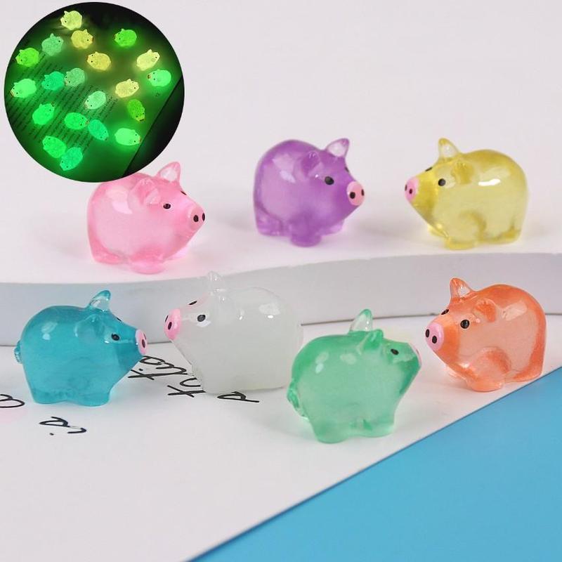 Mini Cartoon Piggy Design Resin Ornament, Cute Piggy Shaped Decorative Ornament, DIY Handmade Jewelry Resin Accessories, Micro Landscape Decoration, Luminous Piggy for Fish Tank