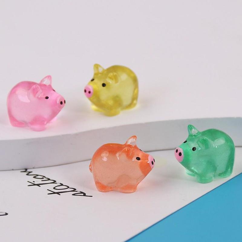 Mini Cartoon Piggy Design Resin Ornament, Cute Piggy Shaped Decorative Ornament, DIY Handmade Jewelry Resin Accessories, Micro Landscape Decoration, Luminous Piggy for Fish Tank