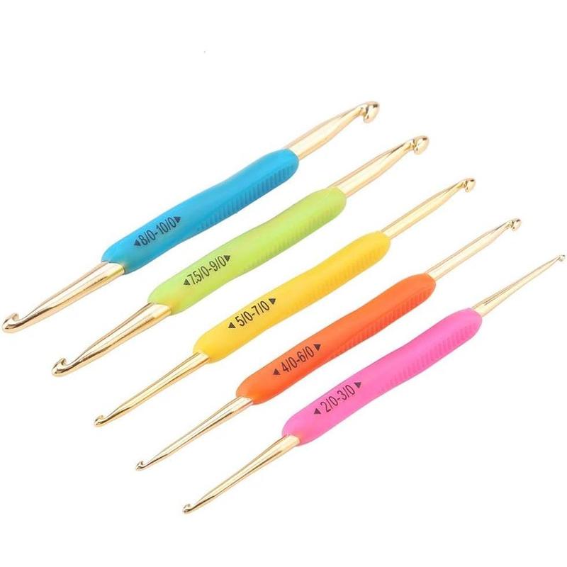 Double Head Crochet Hook Set, Aluminum Tip Knitting Needle Set with TPR Soft Rubber Handle (Random Color)