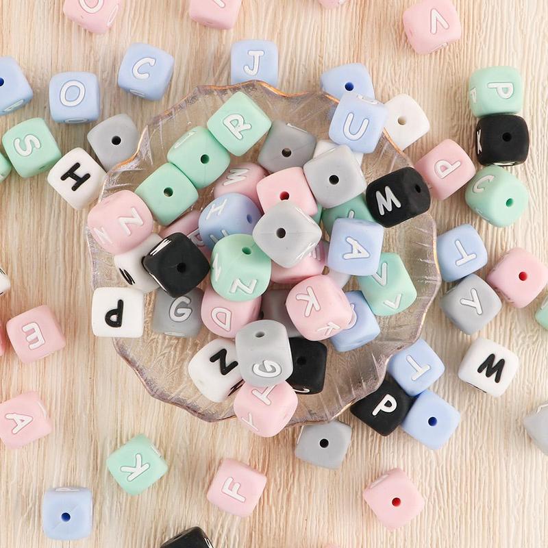 Silicone Letter Beads, 26pcs Silicone Alphabet Beads for Making Personalized Name Keychain & DIY Bracelet