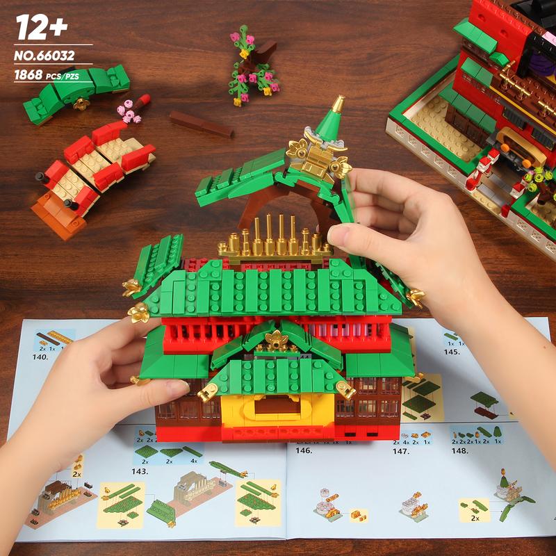 66032,1868 Pieces,5-Story Oilhouse Style Architecture Building Block Set With Bridge connection, BathHouse Street view shop,Collecting and Gifting Model for Anime fans,Home and Bookshelf Decoration,For aged 12 and above,Stress relief toy game fan