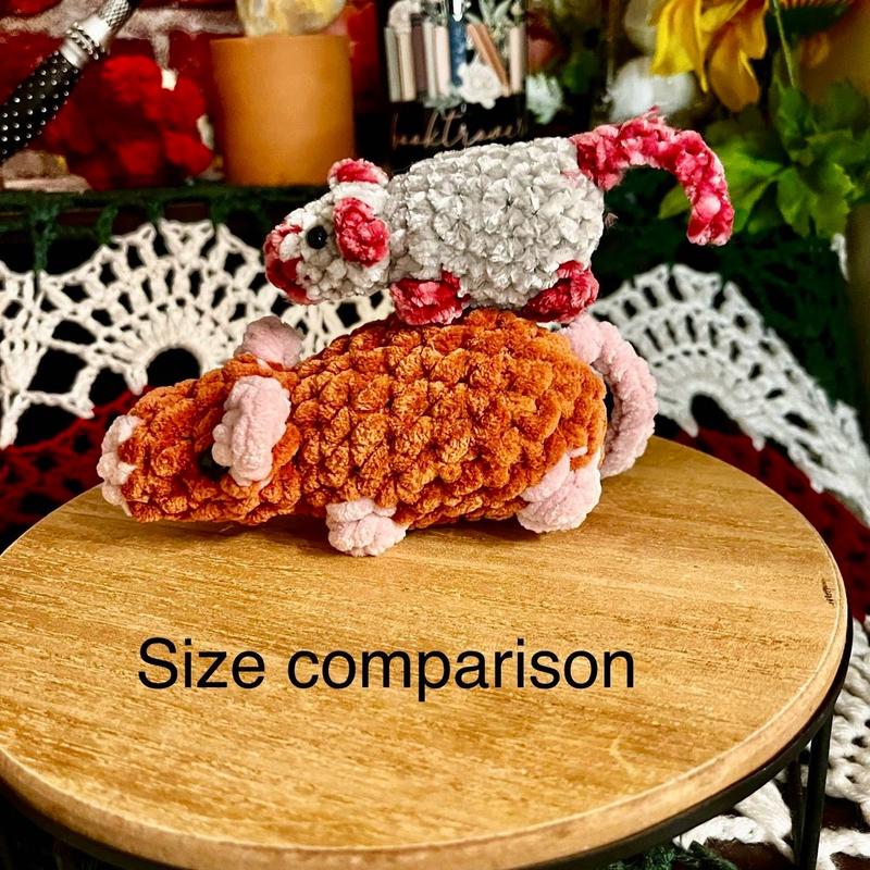 Rat Shopkeeper Handmade--=%2=- Crochet=%2=-- Pocket Pal--=%2=- diy=%2=----=%2=- crochet=%2=-- diy crochet