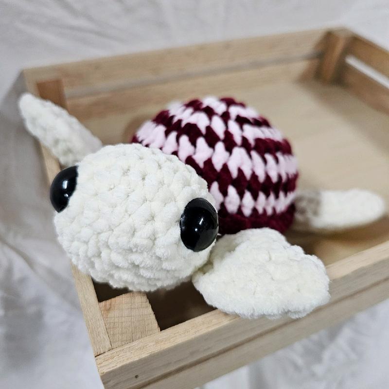 Crochet - Baby Sea Turtle - Soft & Cuddly