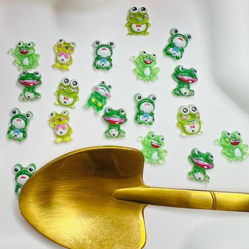 Mini eccentric resin frogs