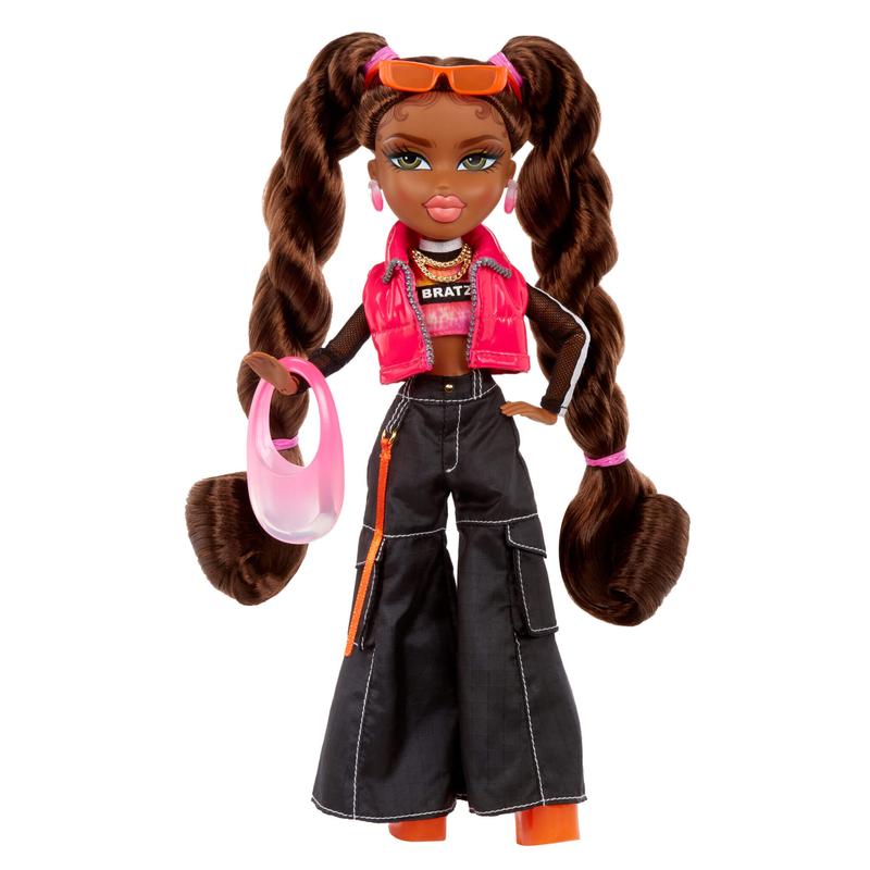 Bratz Alwayz Sasha Fashion Doll with 10 Accessories