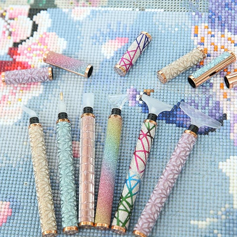 Random Color Diamond Painting Tool, 1 Count Pen with 5 Counts Heads, DIY Diamond Painting Pen, Diamond Embroidery Pen, 5D Painting Diamonds Accessories, Christmas Gift