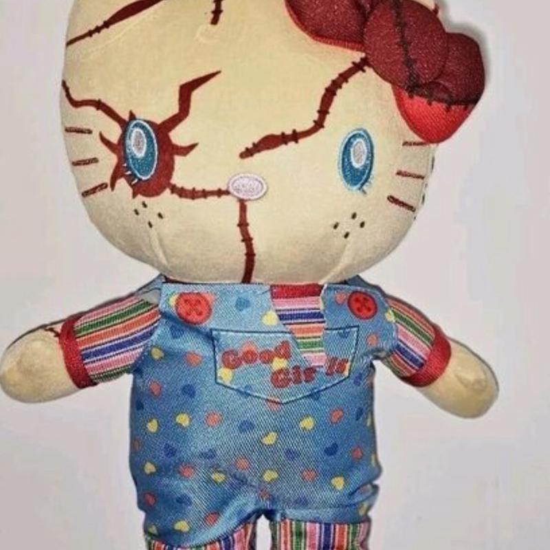 Couple Hello Kitty Chucky   Tiffany  9 in.