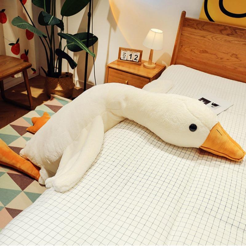 White Duck Plush Toy, Soft Large Pillow with Fluffy Texture, Adorable Stuffed Goose Doll, Suitable for Children, Holiday and Birthday Gifts